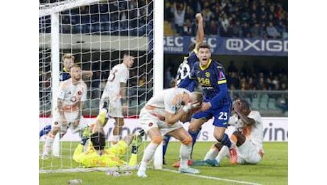 Roma ko per 3 - 2 a Verona. Harroui all'88' condanna i giallorossi