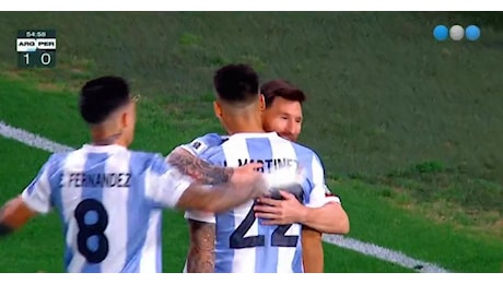 Argentina, gol pazzesco di Lautaro Martínez: raggiunto Maradona | VIDEO