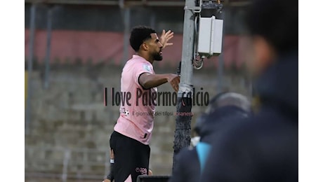 Il Palermo torna a vincere: Spezia sconfitto 2-0 al Barbera