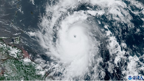 Beryl stabilisce un nuovo record: è l'uragano maggiore più orientale formatosi a giugno