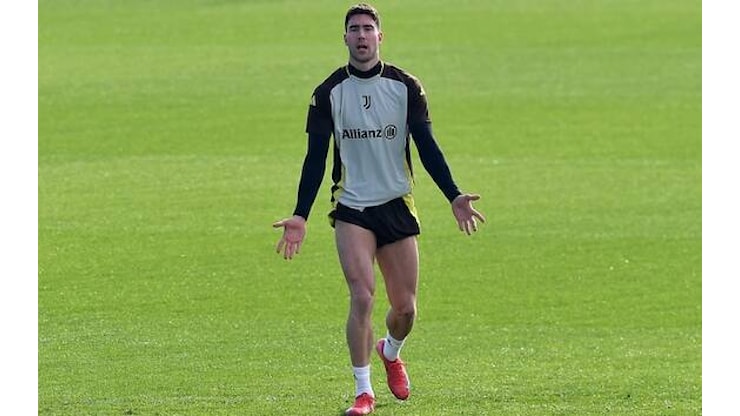 Lazio Juventus, Vlahovic si allena con il gruppo. Ancora differenziato per Koopmeiners - Sky Sport Lazio Juventus, Vlahovic si allena con il gruppo. Ancora differenziato per Koopmeiners - Sky Sport
