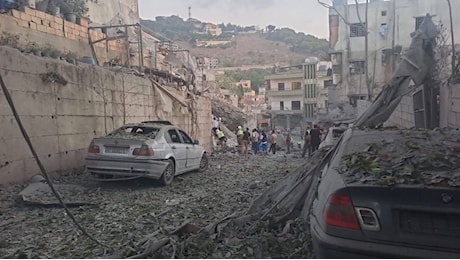 Israele spara sugli sfollati del Libano che ritornano a Sud. Pesanti bombardamenti a Gaza