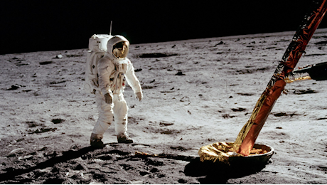 Apollo 11: guarda il video reale restaurato della prima passeggiata sulla Luna