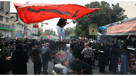 Iran, tunnel difensivo a Teheran dopo l'attacco di Israele: collegherà l'ospedale Khomeini alla metro