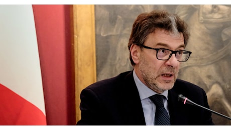 Giorgetti sulla manovra: “Accetto proposte su cripto e uomini del Mef nelle aziende”. Ma chiude a modifiche su fondo auto e web tax