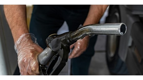 Caro carburanti, non c'è pace: rialzi sul fronte benzina
