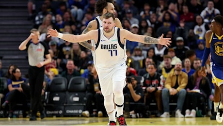 Nba: Dallas vince su Golden State, i Celtics non si fermano