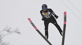 VIDEO Salto con gli sci: Ryoyu Kobayashi da record! Superati i 290 metri