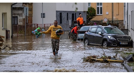 Maltempo, evacuazioni in Polonia e Romania dopo inondazioni, almeno 6 morti