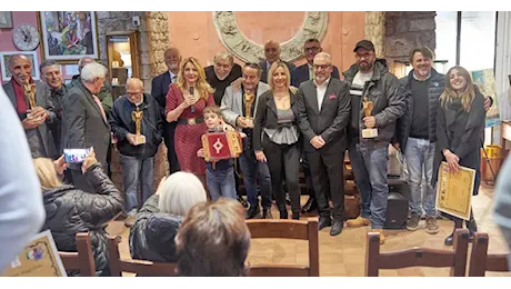 Anagni. Grande successo a Casa Barnekow per la consegna dei riconoscimenti del “Premio Internazionale Grandi Artisti Luigi Centra”