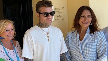 Fedez inaugura la nuova casa dell'associazione Tudisco per le famiglie dei bimbi malati