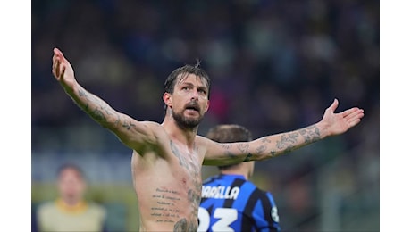 Inter, Kroos fa impazzire i tifosi nerazzurri: “Acerbi davanti a casa”
