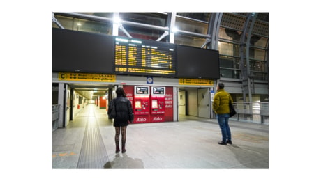 Almeno trenta treni cancellati per sciopero a Roma Termini