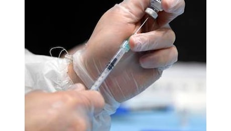 Influenza, Aifa autorizza 8 vaccini per la stagione 2024-2025