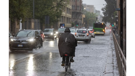 Maltempo, allerta rossa in Lombardia: venti forti al Centro Nord