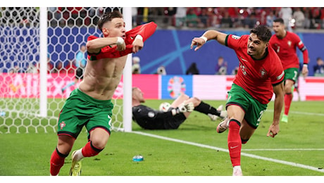 Europei, Portogallo-Repubblica Ceca 2-1: la decide Conceicao nei minuti di recupero