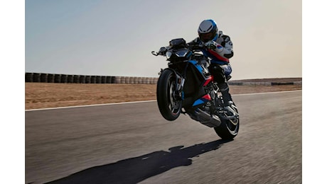 BMW M 1000 R e S 1000 R 2025: sguardo feroce