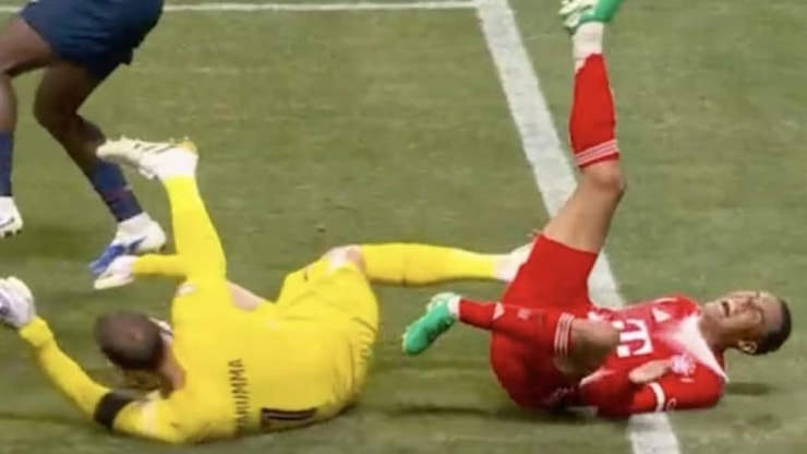 Scontro choc tra Donnarumma e Musiala: la caviglia spezzata e le lacrime in Psg-Bayern - La Nuova Sardegna Scontro choc tra Donnarumma e Musiala: la caviglia spezzata e le lacrime in Psg-Bayern - La Nuova Sardegna
