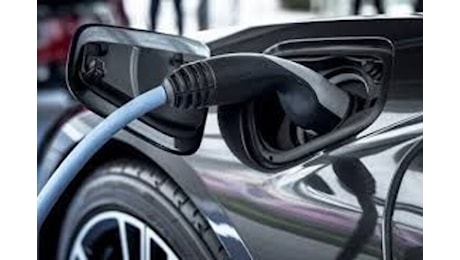 Dazi Ue su auto elettriche cinesi, Stati membri non si oppongono