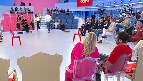 Uomini e Donne, anticipazioni puntata di oggi 21 novembre 2024 in diretta dalle 14.45