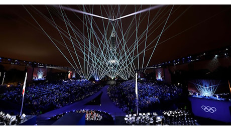 Cerimonia di Apertura delle Olimpiadi di Parigi 2024 · Momenti clou che l'hanno resa spettacolare e unica