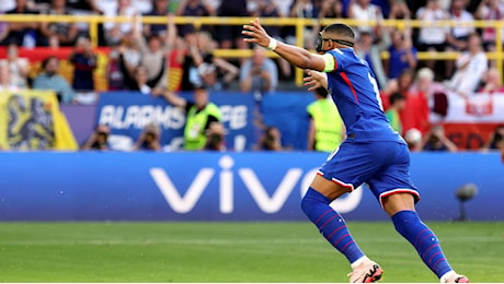 Francia-Polonia 1-1: a Mbappé risponde Lewandowski, la Francia chiude seconda il girone