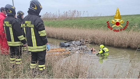 Incidente mortale sulla FI-PI-LI. Finisce con l’auto nel fiume sotto il cavalcavia