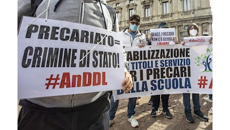 “L’Italia discrimina i prof precari”, arriva il deferimento alla Corte Ue