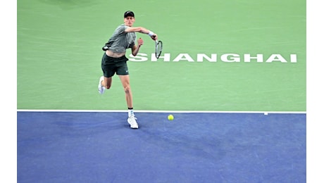 Masters 1000 Shanghai: Sinner “chirurgico”, perfetto nei momenti chiave doma Shelton in due set