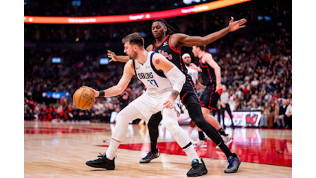 NBA, Doncic strepitoso a Toronto, i Cavaliers continuano la loro marcia