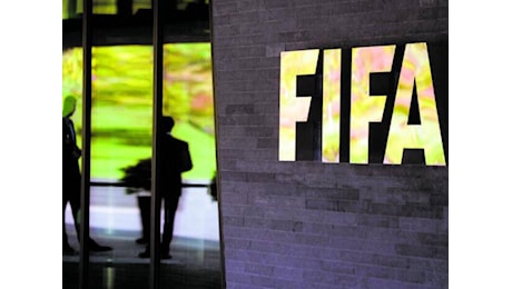 I calciatori tra infortuni gravi e troppe gare: protesta contro la Fifa in commissione Ue