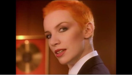 Annie Lennox, da “Sweet Dreams” a “Why”: i settant’anni della diva più sofisticata del pop