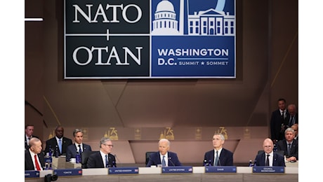 NATO: Biden e Stoltenberg ricevono i leader per il via al summit