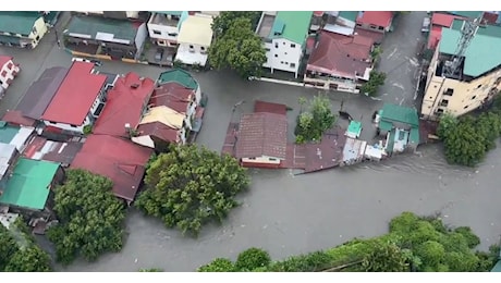 Il tifone Gaemi colpisce con violenza le Filippine: morti e sfollati