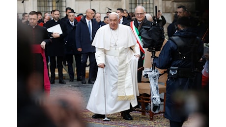 Diretta Giubileo 2025, Papa Francesco apre la Porta Santa: “È l’invito a entrare in una nuova vita”