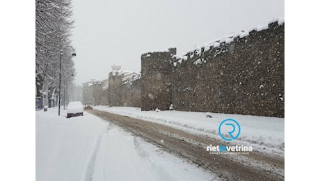 Arriva la neve anche a Rieti città: scattata l’allerta meteo