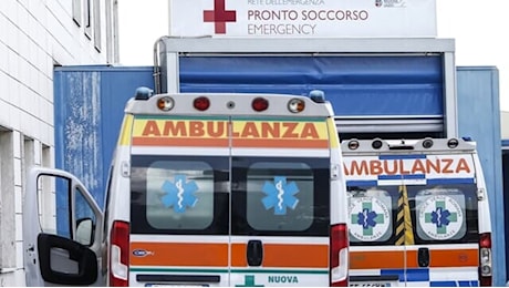 Si sente male a 9 anni in autostrada e muore sotto gli occhi dei genitori