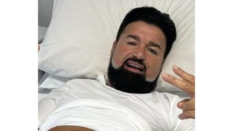 Peppe Di Napoli dall'ospedale: 'Mi hanno operato. Attendo fiducioso la biopsia'