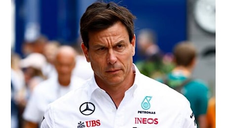 F1, Wolff dopo squalifica Russell al GP Belgio: Errore nostro, ci scusiamo con George