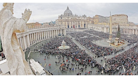 Al via il Giubileo, alle 19 la cerimonia con l’apertura della Porta Santa: attese 7 mila persone, presente anche la premier Meloni. Misure di sicurezza al massimo