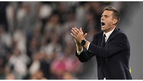 Juventus, Thiago Motta in conferenza stampa: «Vlahovic è un leader, contro il Lipsia non staremo in difesa»