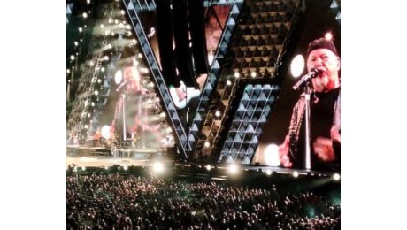Vasco accende il San Nicola: fan in delirio e stadio sold out per i quattro concerti a Bari