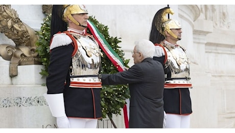 Mattarella: Plauso e riconoscenza alle Forze Armate