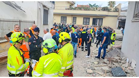 Saviano, crollo palazzina, ecco cosa è successo: l’esplosione innescata nell’appartamento superiore