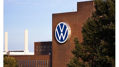 La Volkswagen certifica la crisi dell’auto annunciando la chiusura di tre stabilimenti