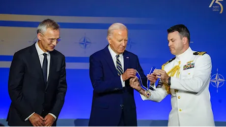 Nato, Biden: sistemi di difesa all'Ucraina