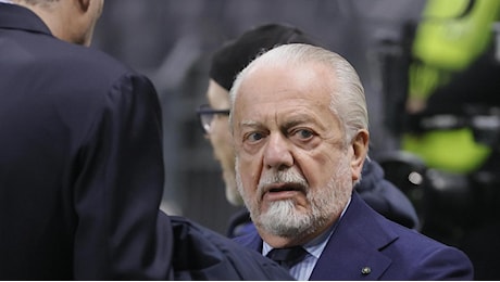 Napoli, De Laurentiis ai tifosi su X: Pensare oggi allo scudetto è un atto di presunzione che dobbiamo evitare”