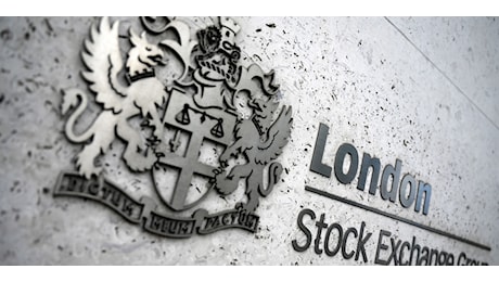 Borsa: l'Europa parte debole, Londra -0,3%