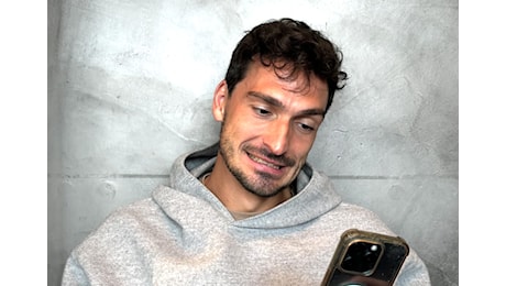 Hummels ironizza: “Io le ultime 72 ore” – FOTO