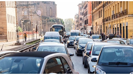 Sciopero, Roma nel caos e i taxi sono introvabili